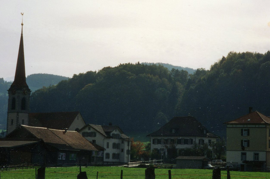 1992_buetschwil_haus_kirch